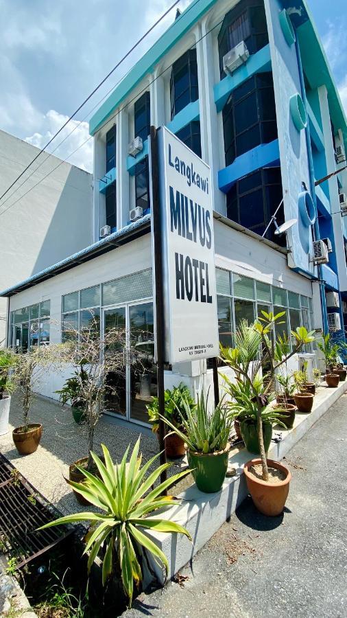 Milvus Hotel Kuah Eksteriør bilde