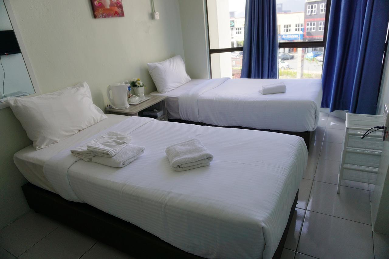 Milvus Hotel Kuah Eksteriør bilde